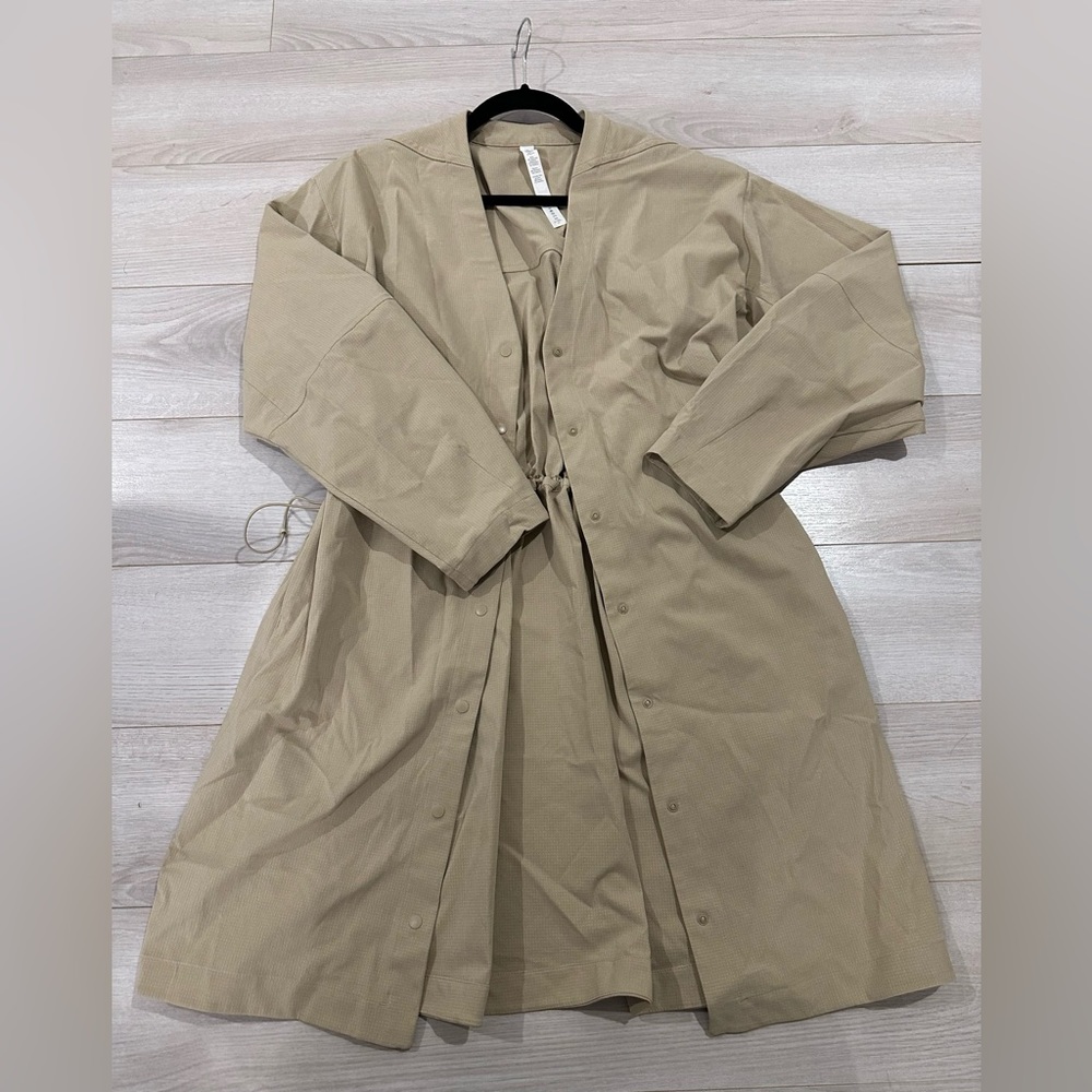 Lululemon Ventlight™ Button Front Dress